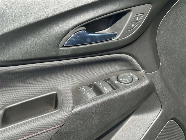 Used 2022 Chevrolet Equinox RS w/ LPO, Floor Liner Package image 27