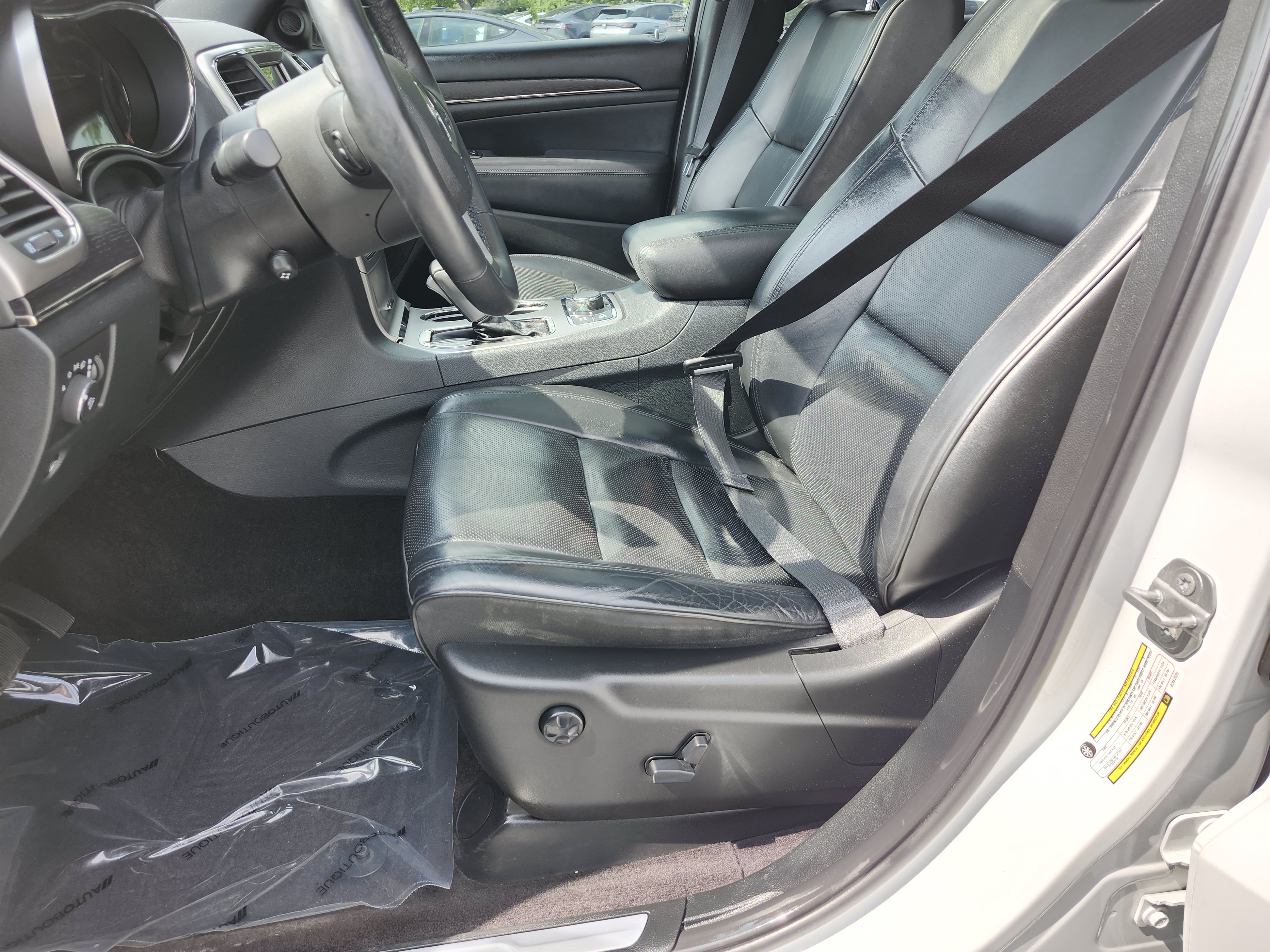 Used 2018 Jeep Grand Cherokee High Altitude AWD/4WD image 25