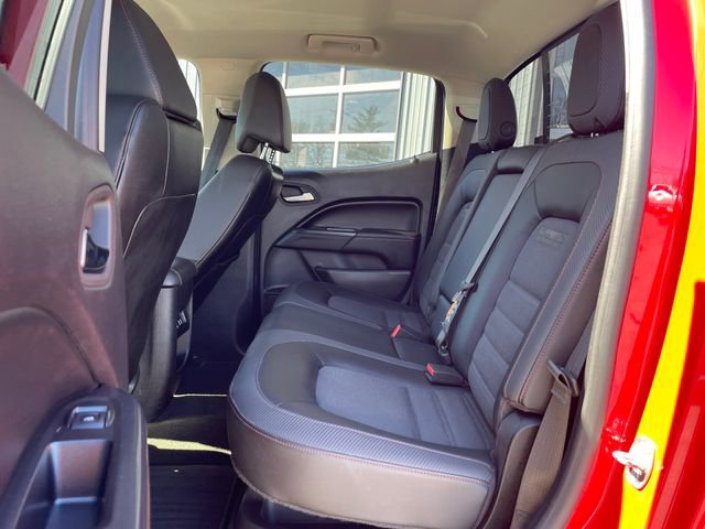 Used 2016 GMC Canyon SLE w/ All Terrain Adventure Package image 12