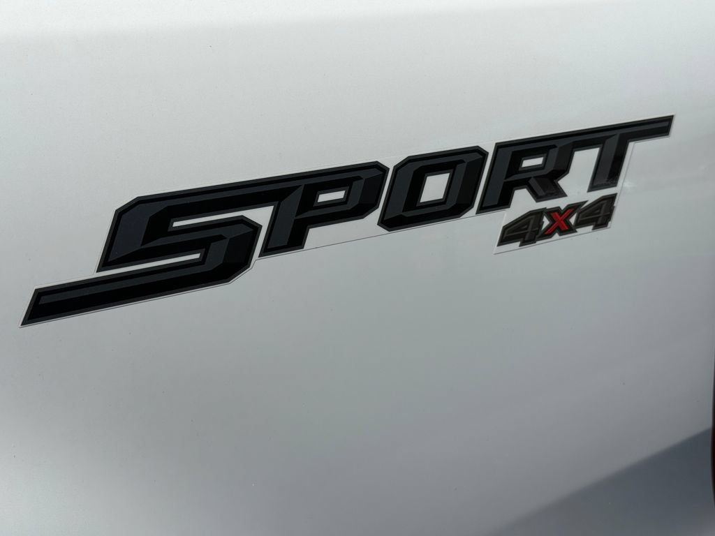 Used 2021 Ford Ranger XLT w/ Equipment Group 301A Mid AWD/4WD image 9