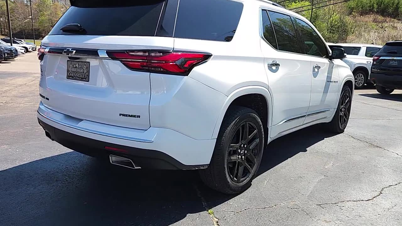 Used 2023 Chevrolet Traverse Premier w/ LPO, Floor Liner Package image 9