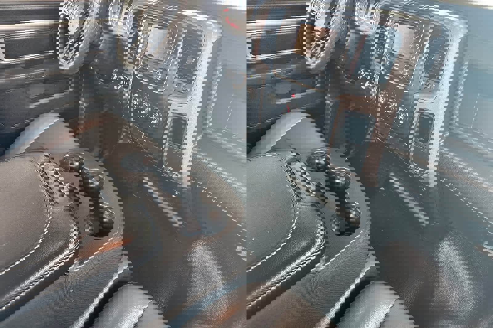 Used 2022 RAM 1500 Tradesman w/ Power & Remote Entry Group image 14