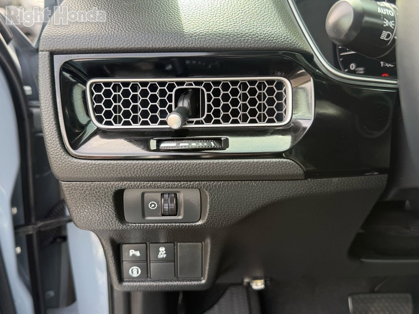 Certified 2024 Honda Civic Touring image 16