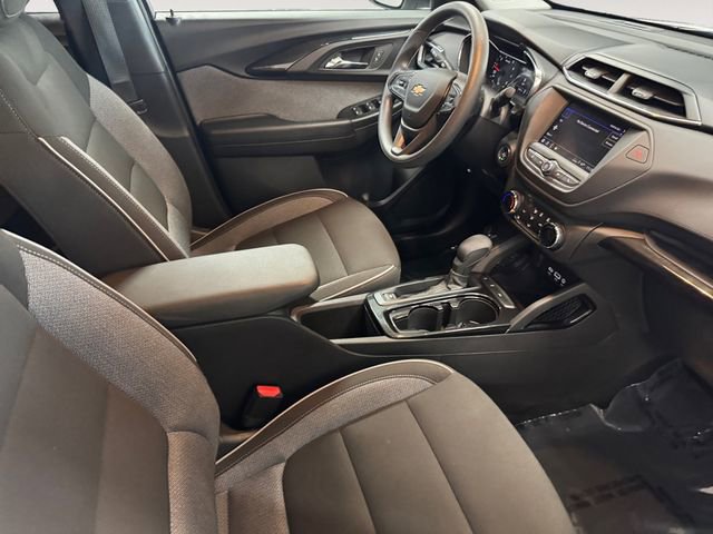 Used 2023 Chevrolet TrailBlazer LT image 4