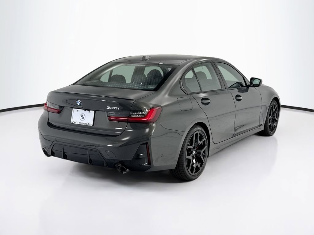 New 2026 BMW 330i Sedan w/ M Sport Package RWD image 5