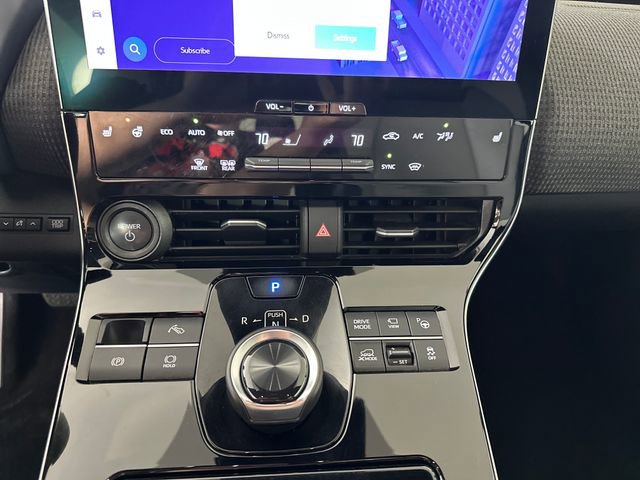 Used 2023 Subaru Solterra AWD image 23