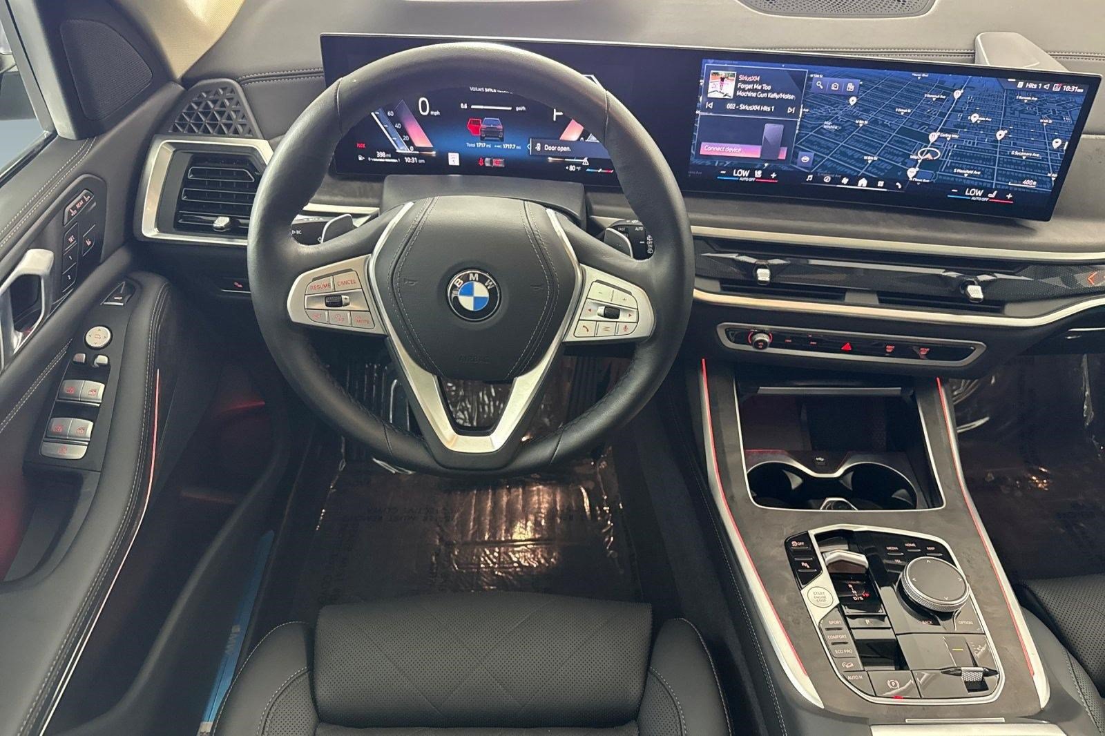 Used 2026 BMW X7 xDrive40i AWD/4WD image 29