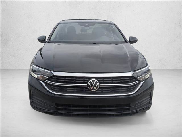 Used 2024 Volkswagen Jetta SE FWD video 2