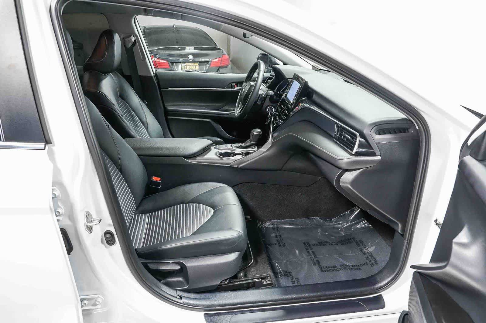Certified 2024 Toyota Camry SE FWD image 17