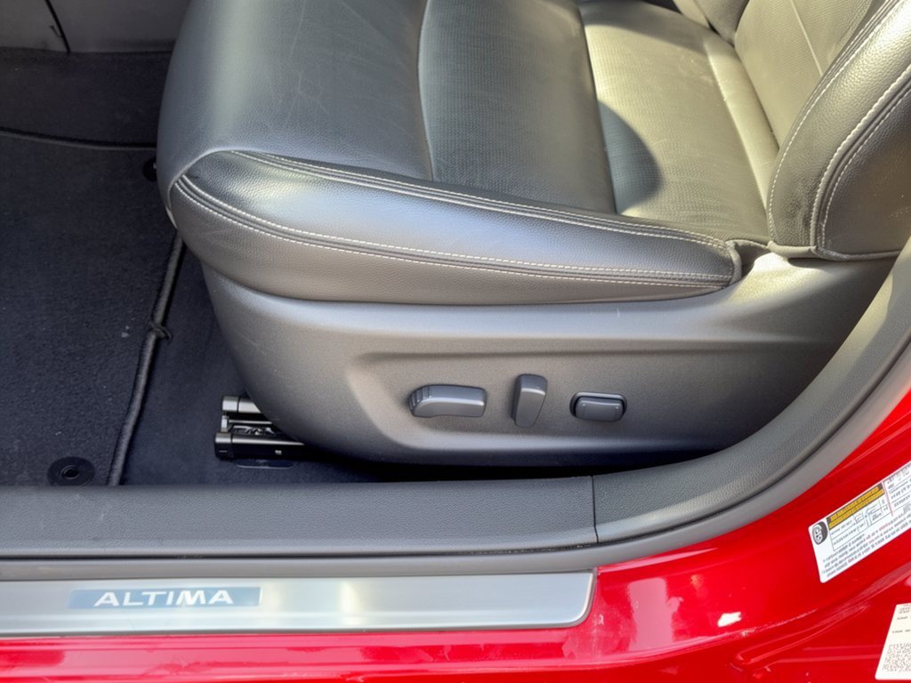 Used 2020 Nissan Altima 2.5 SL FWD image 20