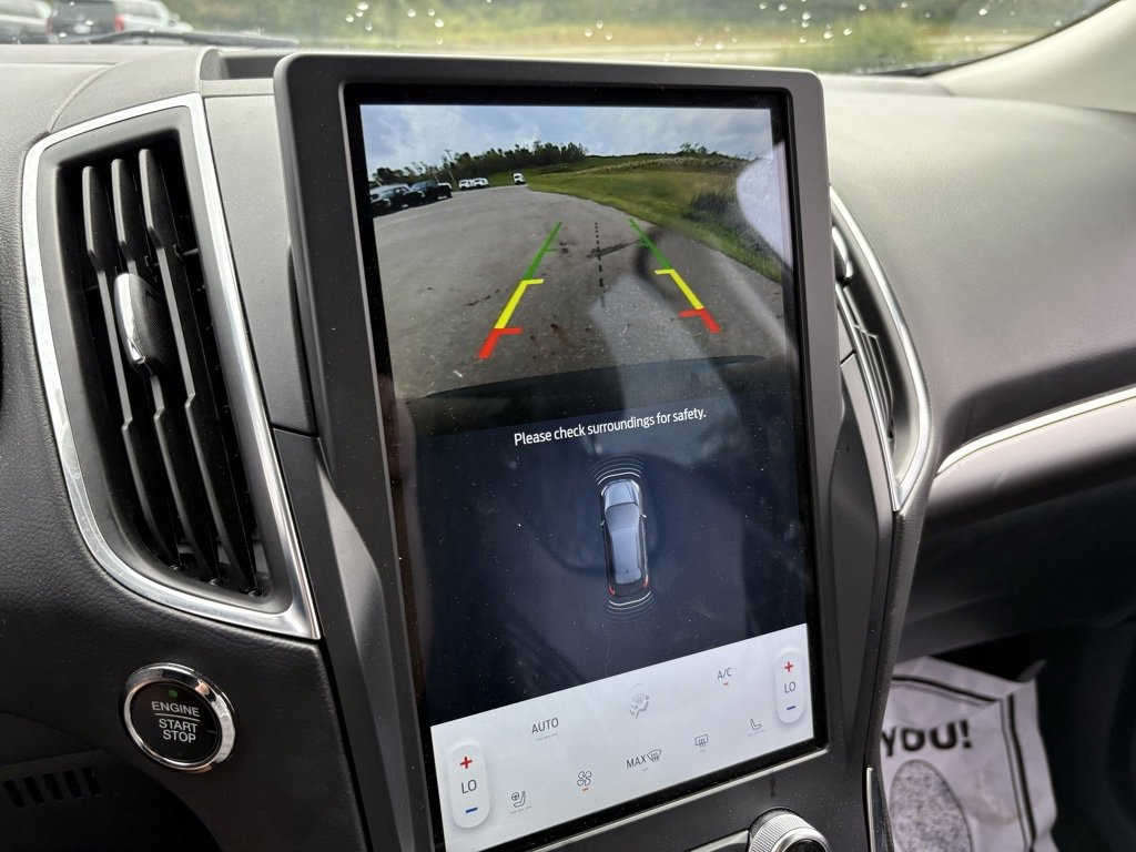 Used 2024 Ford Edge Titanium image 51