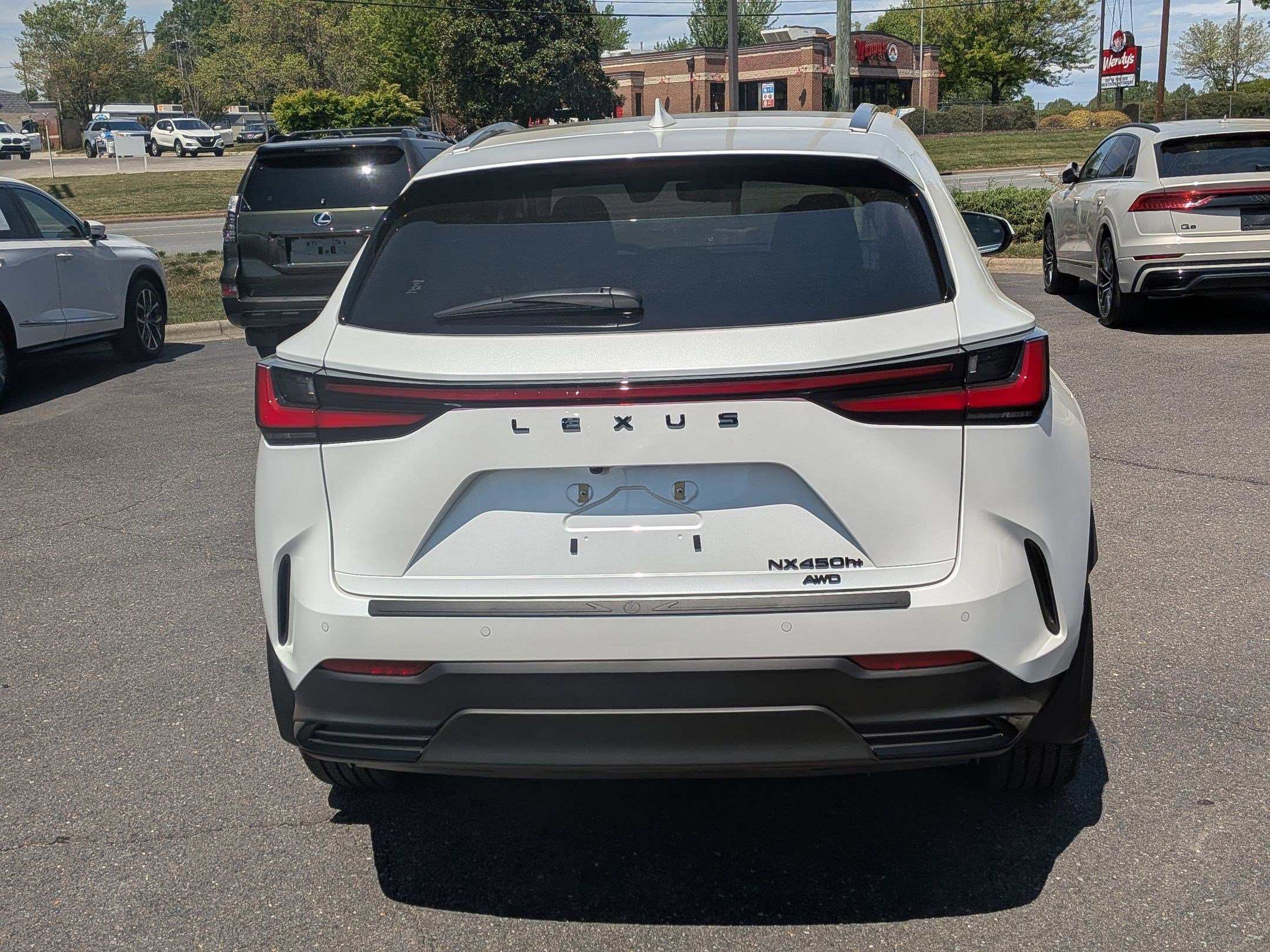 Used 2025 Lexus NX 450h+ AWD w/ Accessory Package (2T) image 4