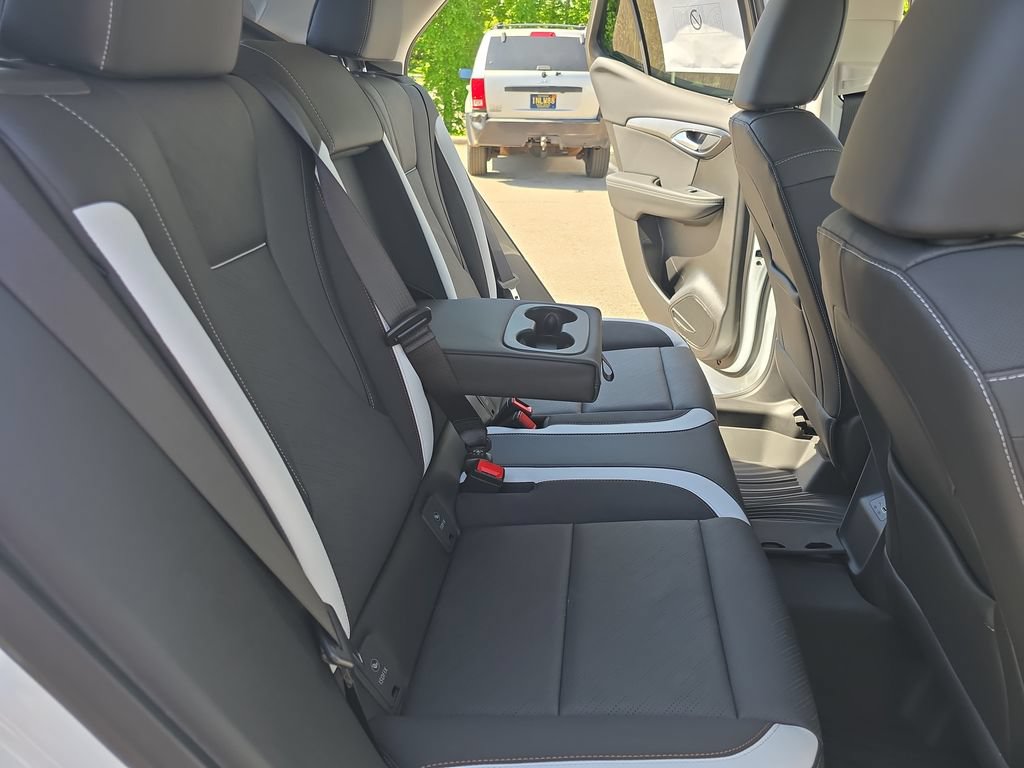 New 2026 Buick Envision Sport Touring AWD/4WD image 11