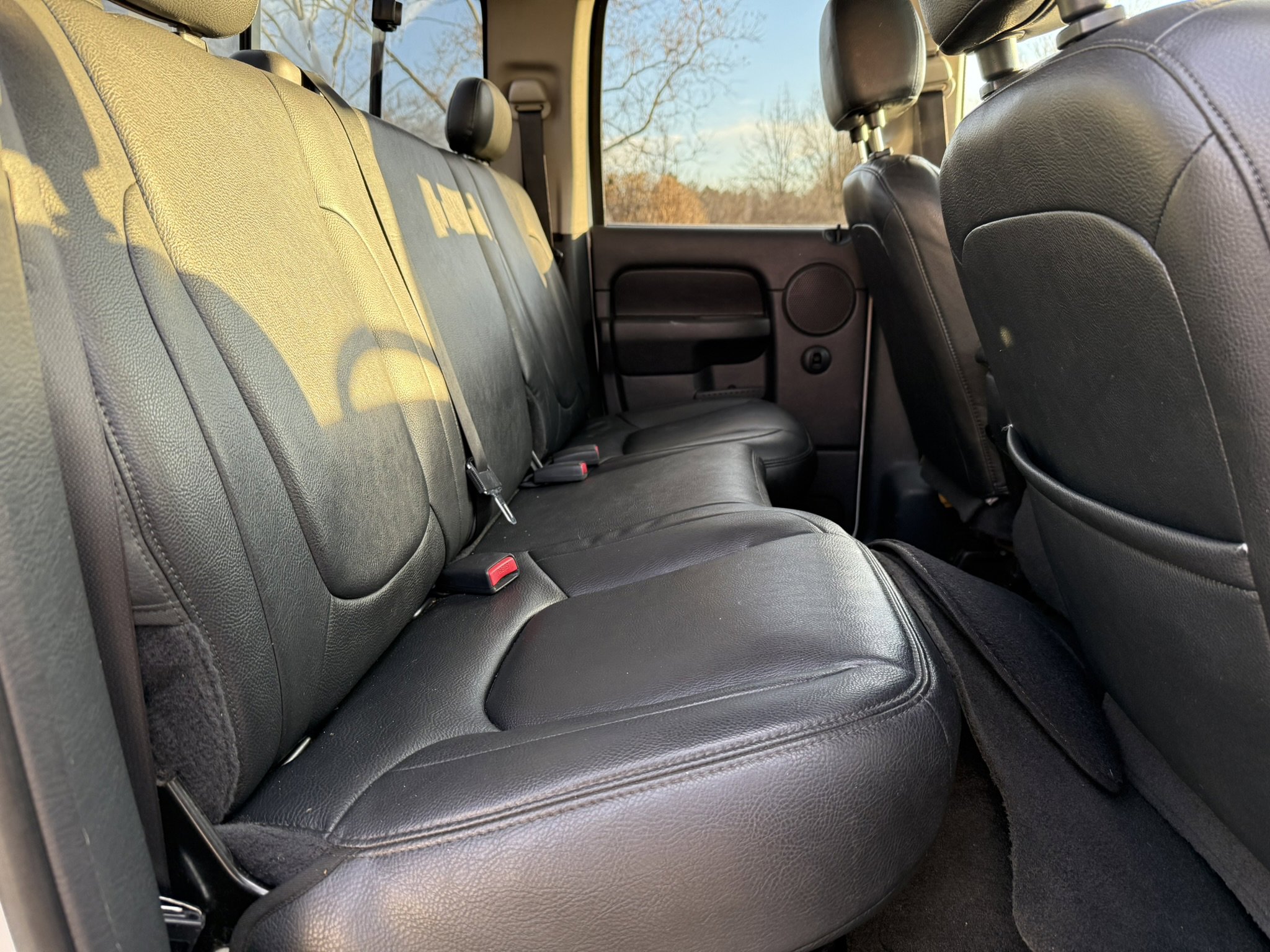 Used 2005 Dodge Ram 1500 Truck SLT image 18