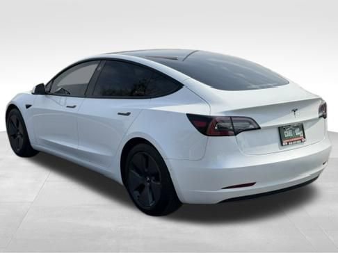 Used 2022 Tesla Model 3 image 10