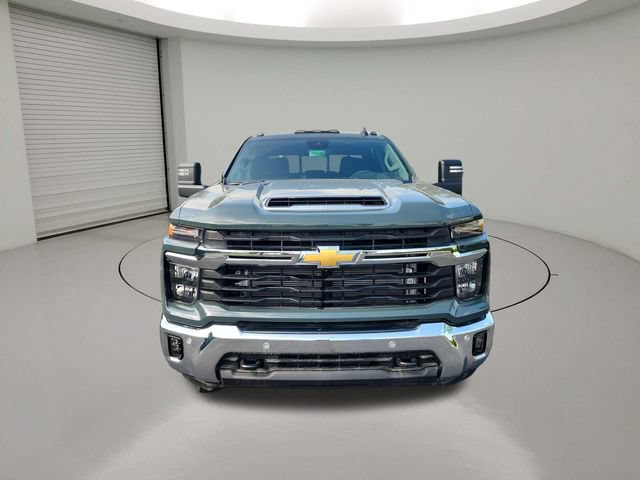 New 2026 Chevrolet Silverado 3500 LT w/ All Star Edition AWD/4WD image 2