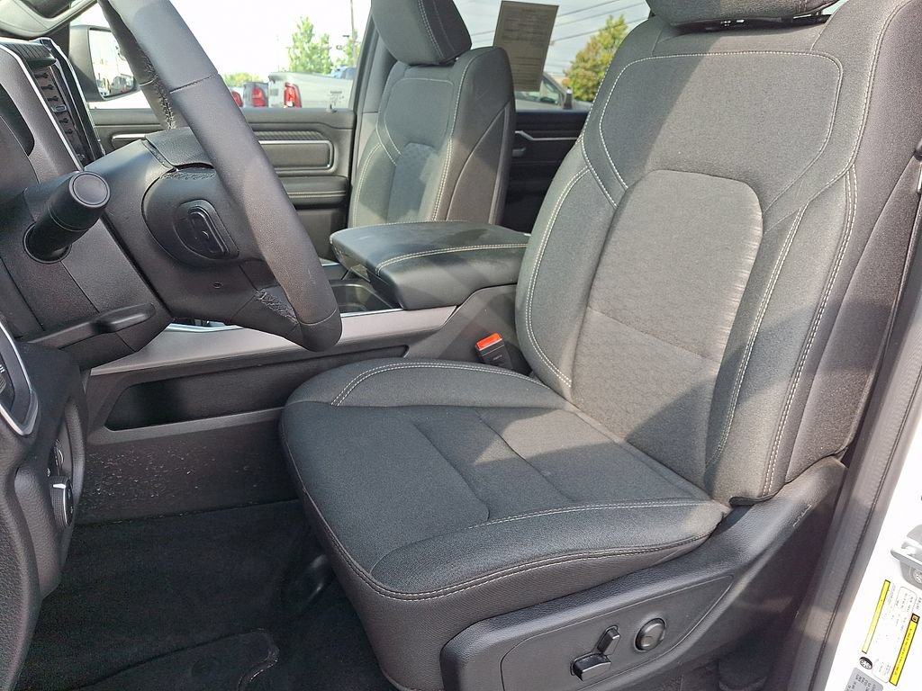Used 2025 RAM 1500 Big Horn AWD/4WD image 15