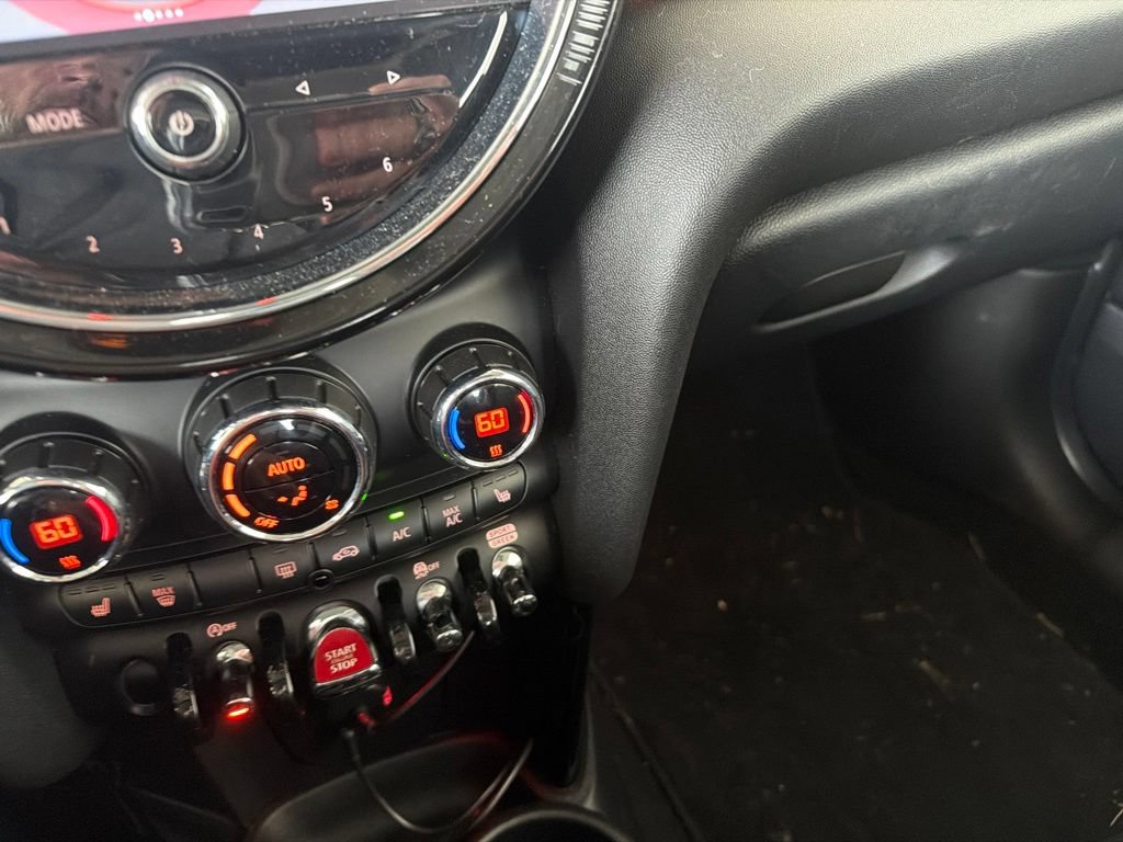 Used 2022 MINI Cooper S FWD image 9