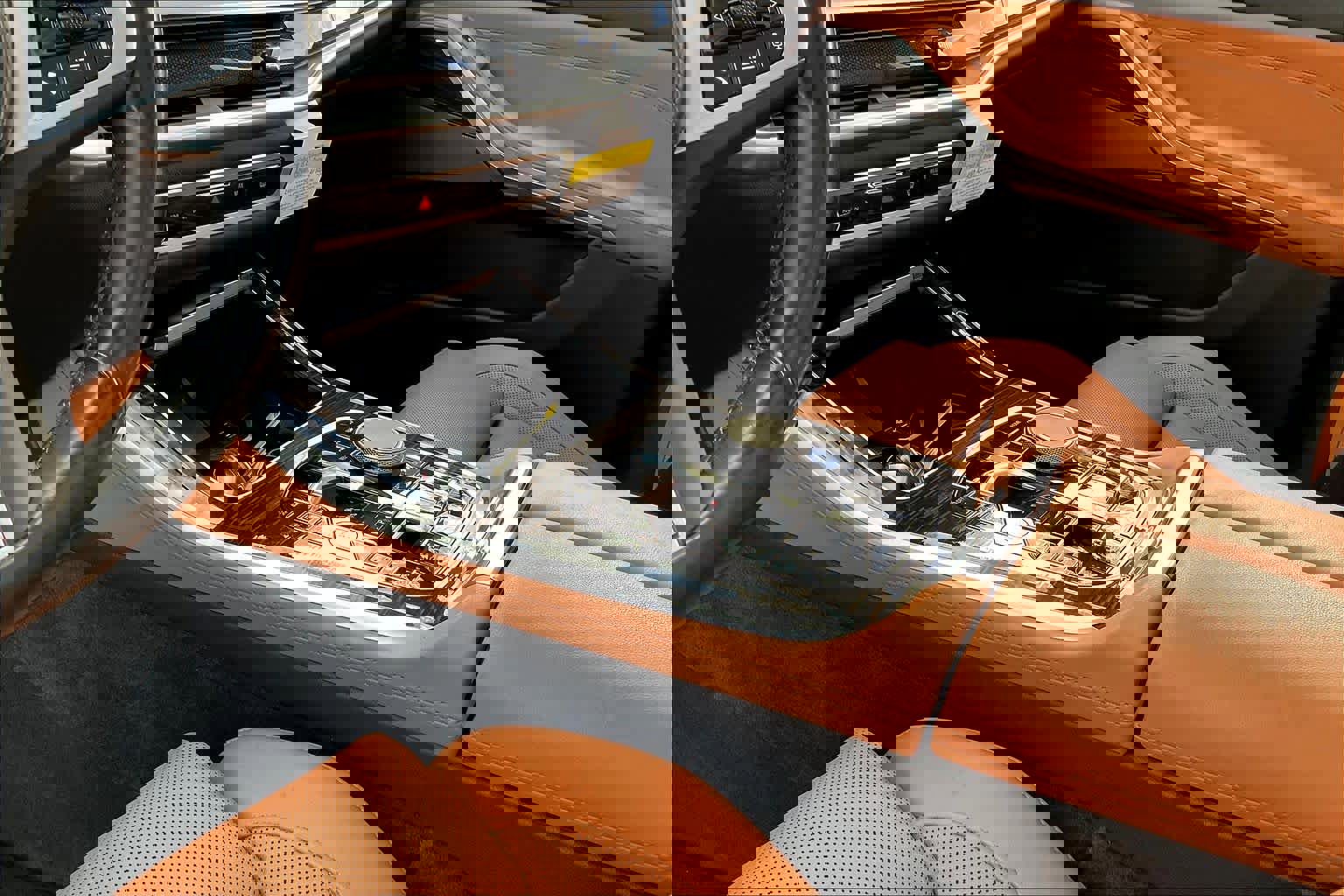 Used 2024 BMW X5 xDrive50e w/ M Sport Package image 20