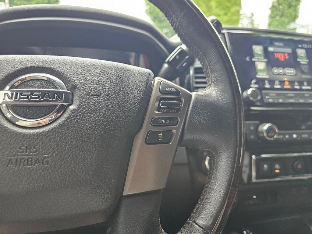 Used 2021 Nissan Titan Platinum Reserve AWD/4WD image 33