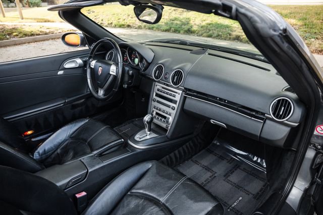 Used 2005 Porsche Boxster image 14