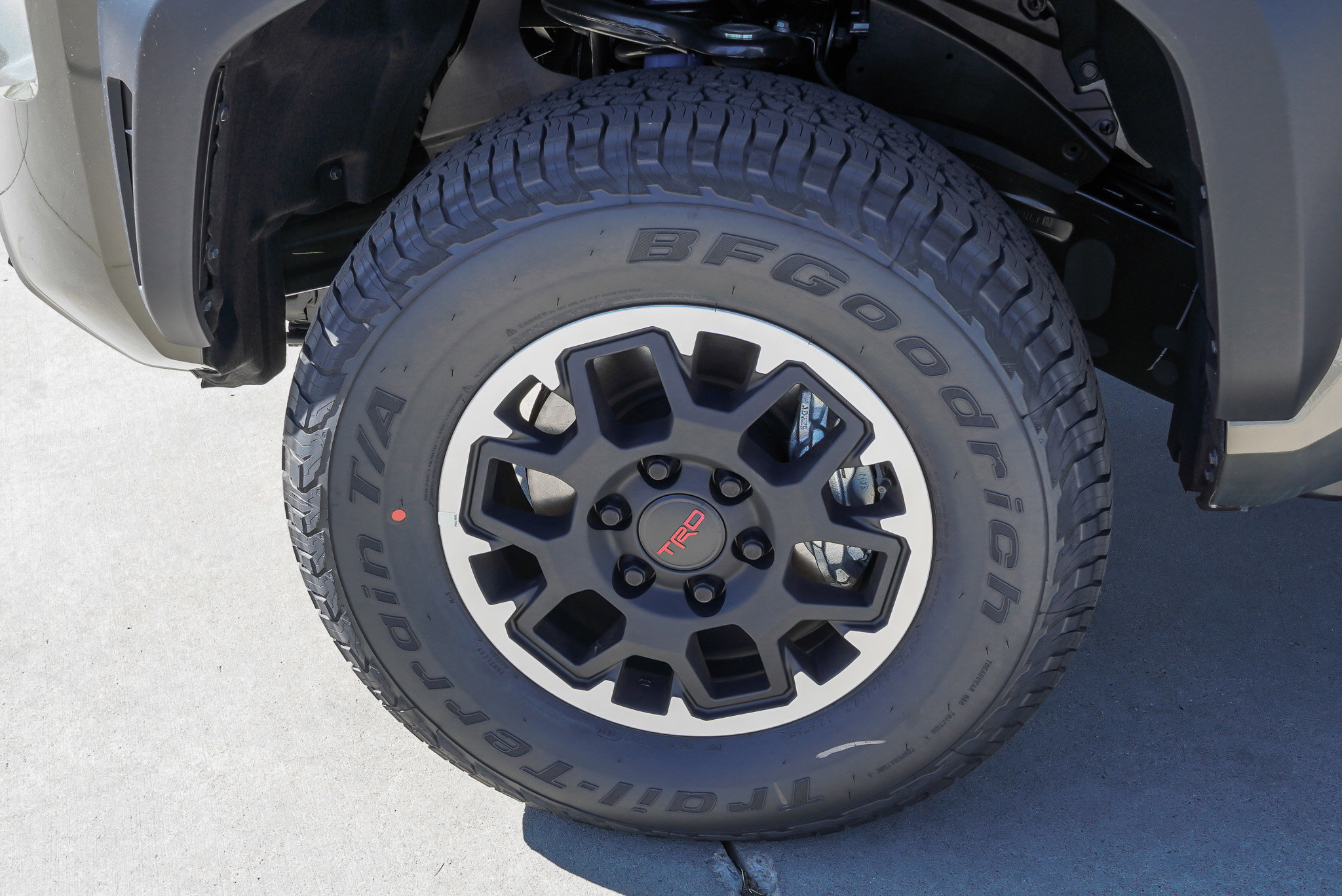 Certified 2026 Toyota Tacoma TRD Off-Road AWD/4WD image 12