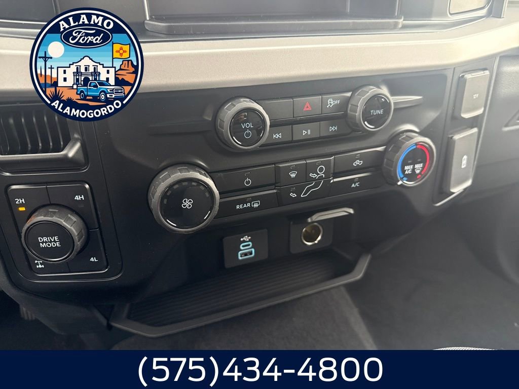 New 2026 Ford F250 XL w/ STX Appearance Package AWD/4WD image 9