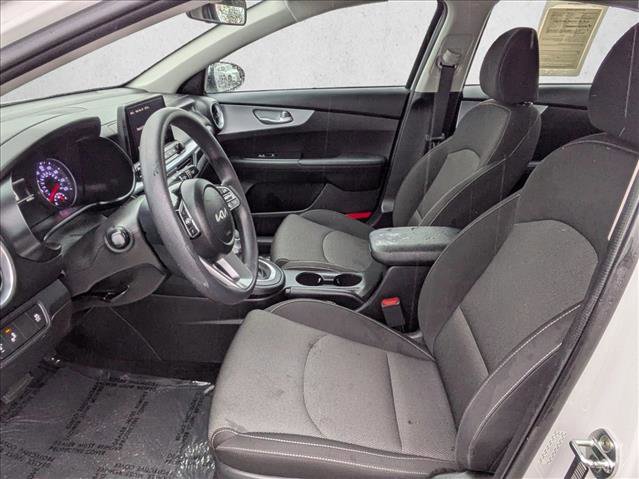 Used 2023 Kia Forte LXS w/ LXS Technology Package image 14