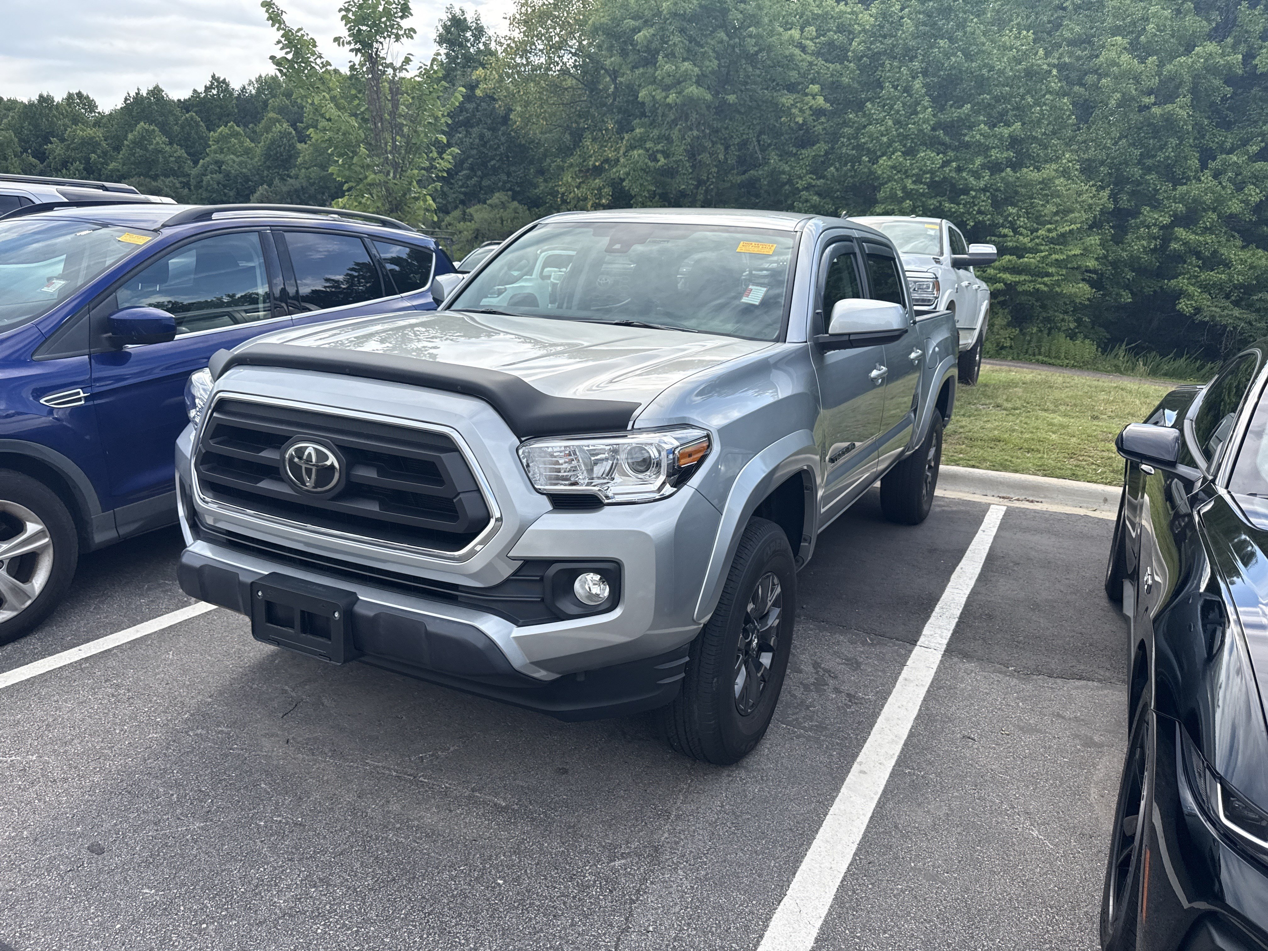 Used 2023 Toyota Tacoma SR5 RWD image 36