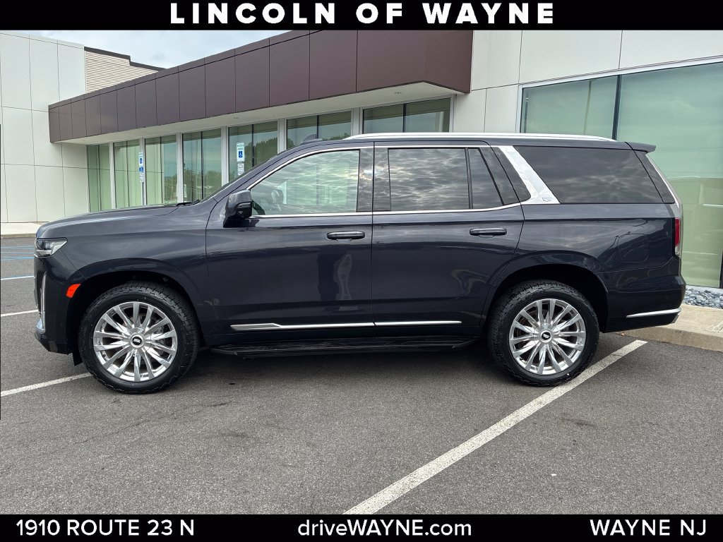 Used 2023 Cadillac Escalade Premium Luxury w/ LPO, Floor Liner Package AWD/4WD image 2