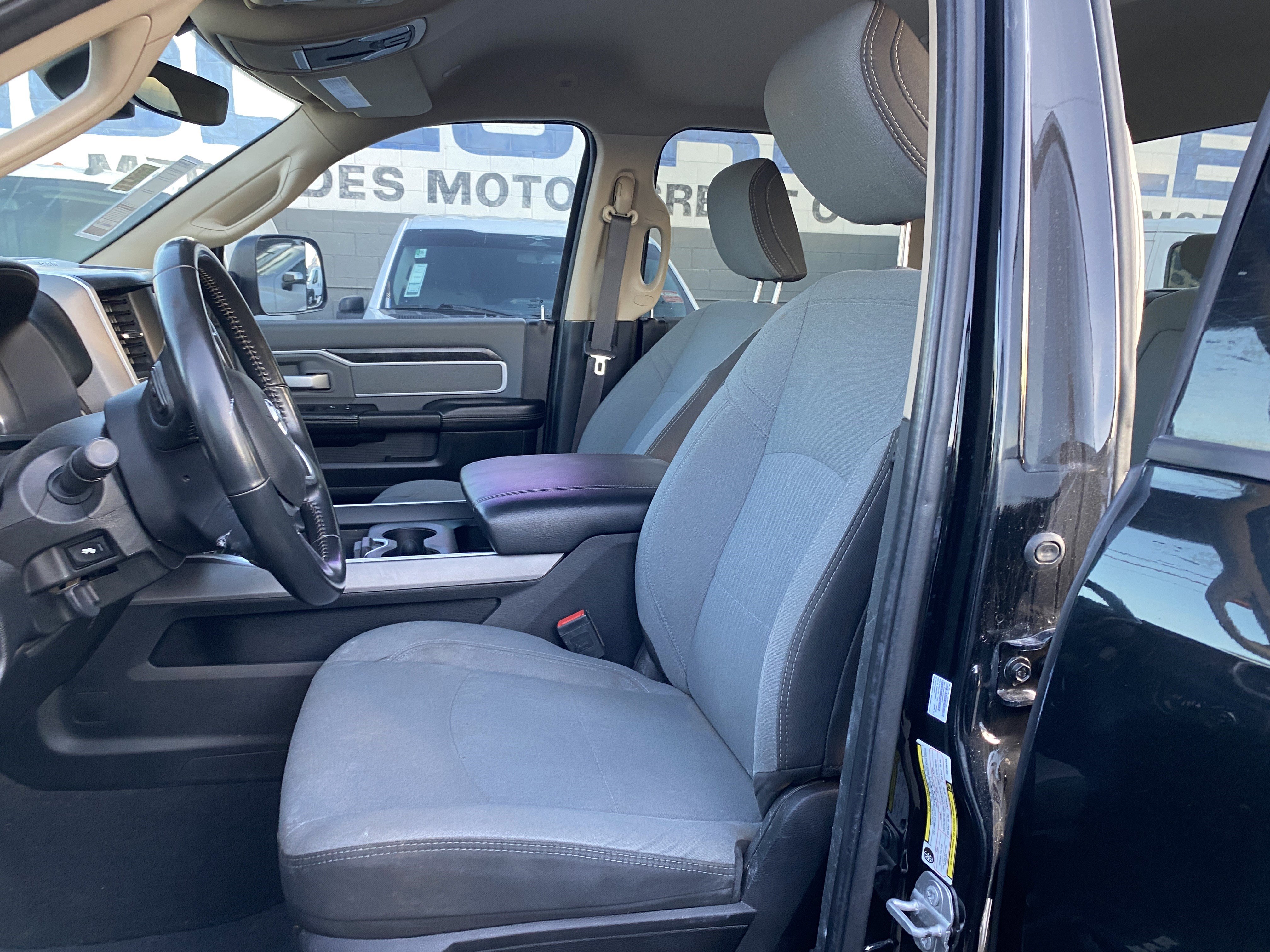 Used 2019 RAM 2500 Big Horn image 12