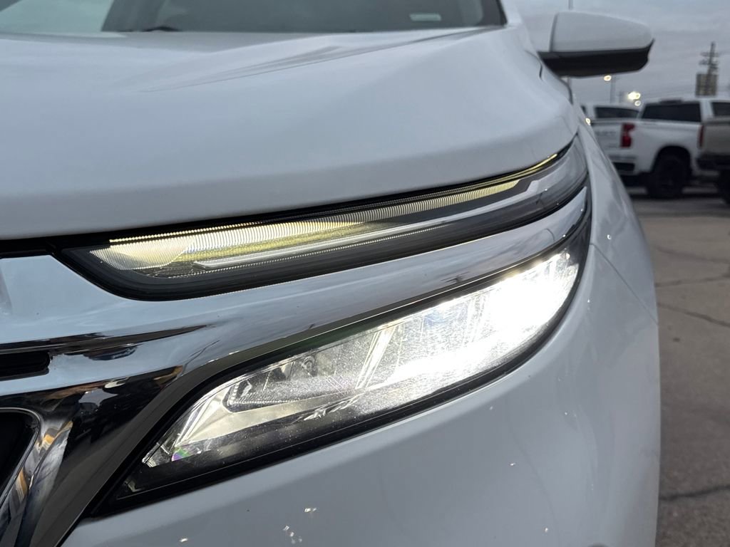 Used 2024 Chevrolet Equinox LT image 11