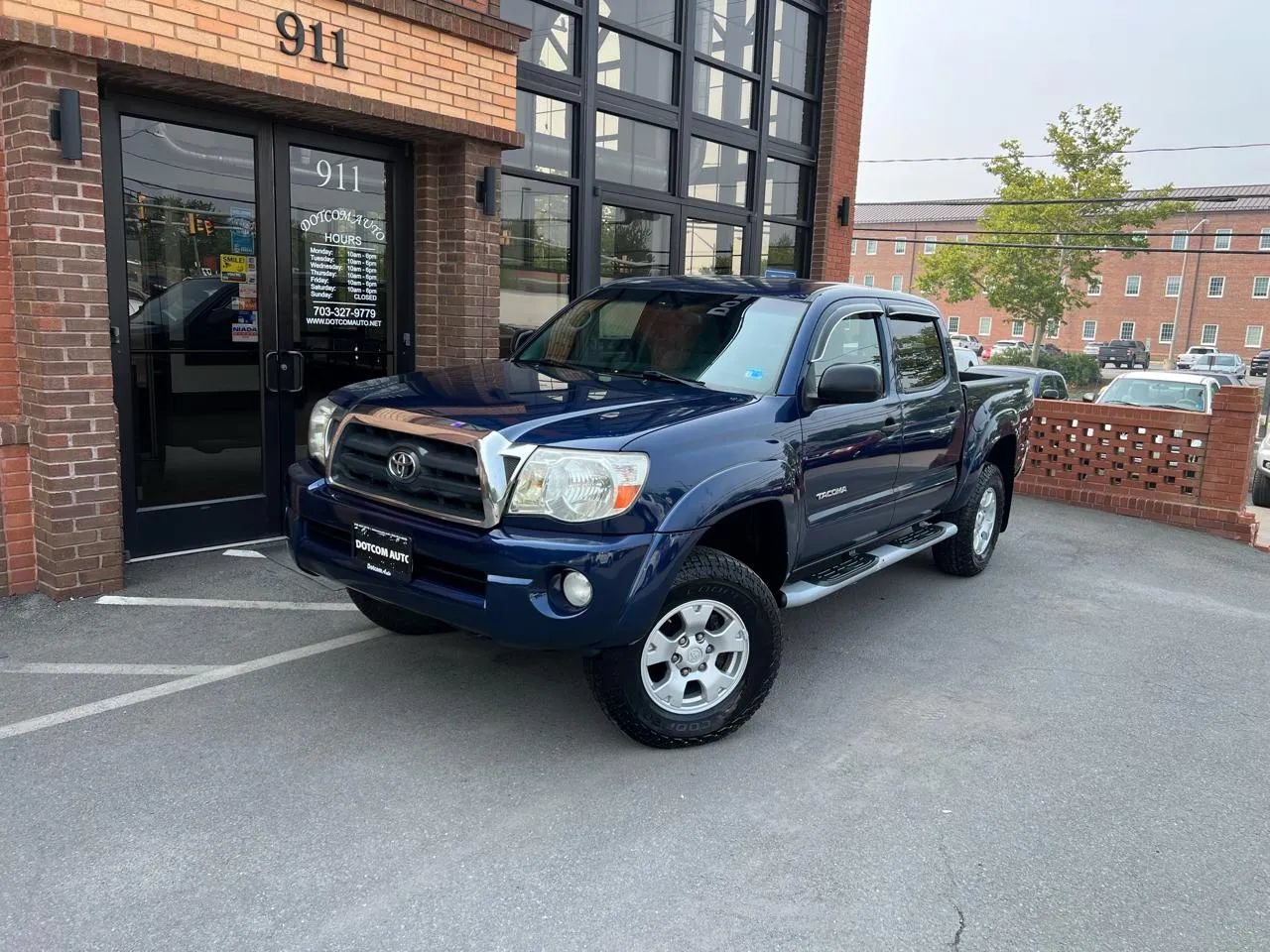 Used 2007 Toyota Tacoma 4x4 Double Cab w/ SR5 Pkg #2 image 1