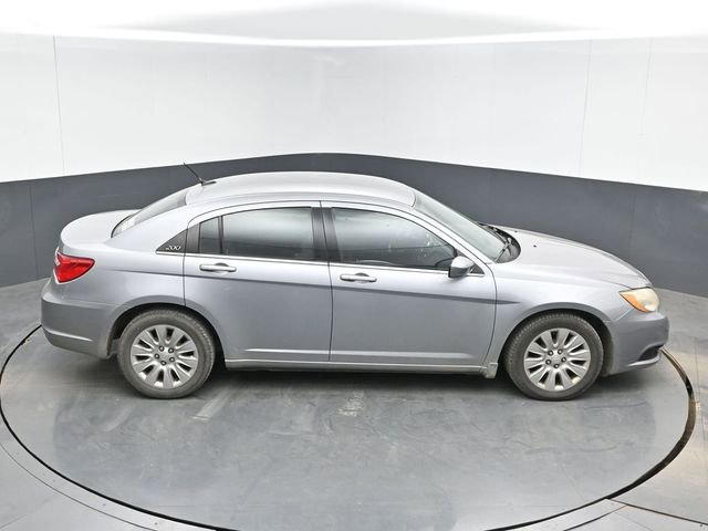 Used 2013 Chrysler 200 LX image 24