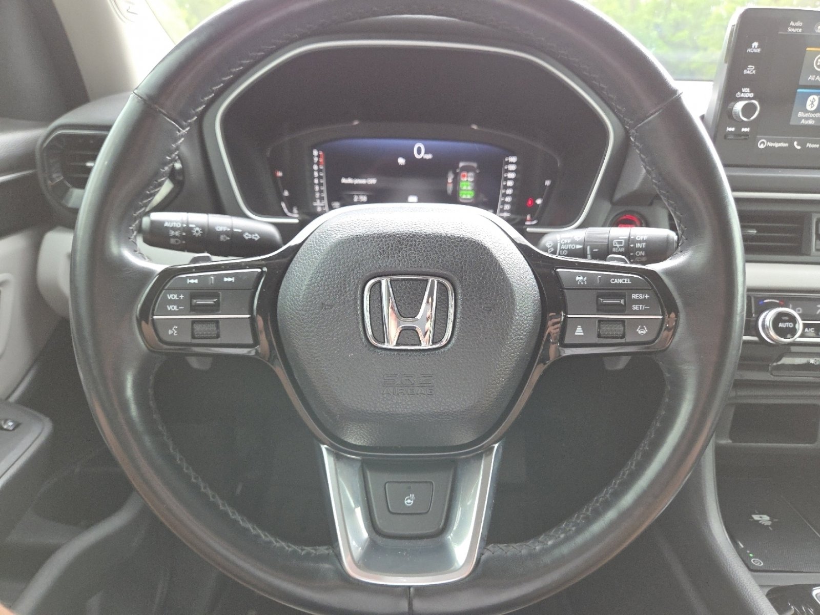 Certified 2023 Honda Pilot Elite image 32