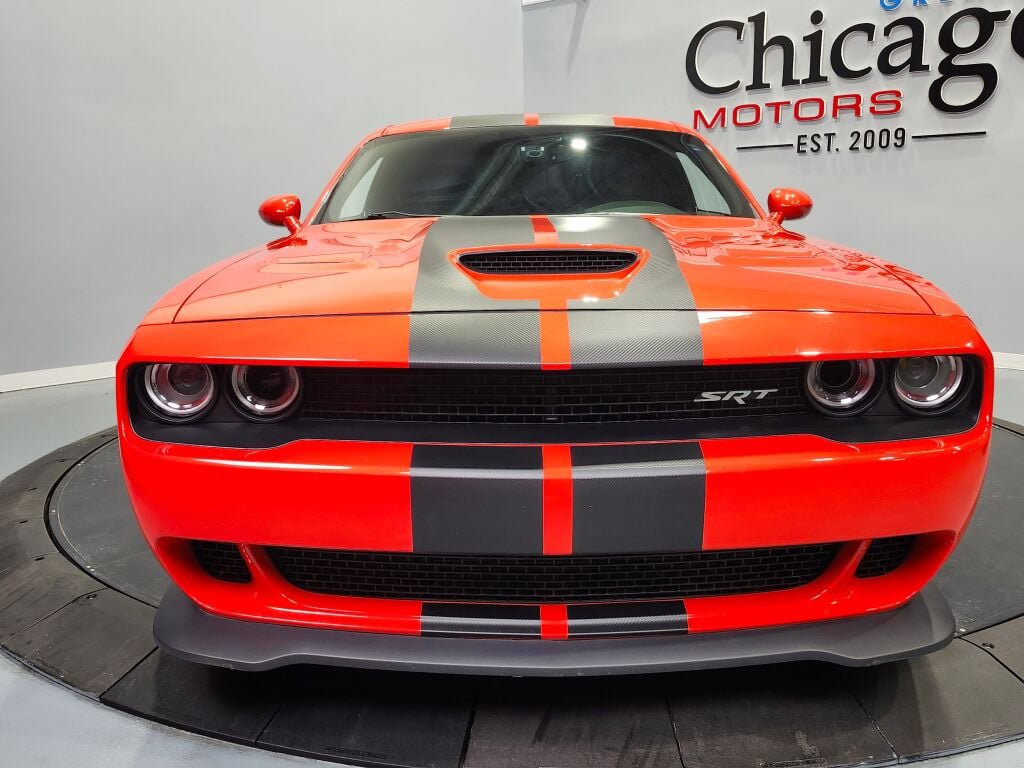 Used 2016 Dodge Challenger SRT Hellcat RWD image 6