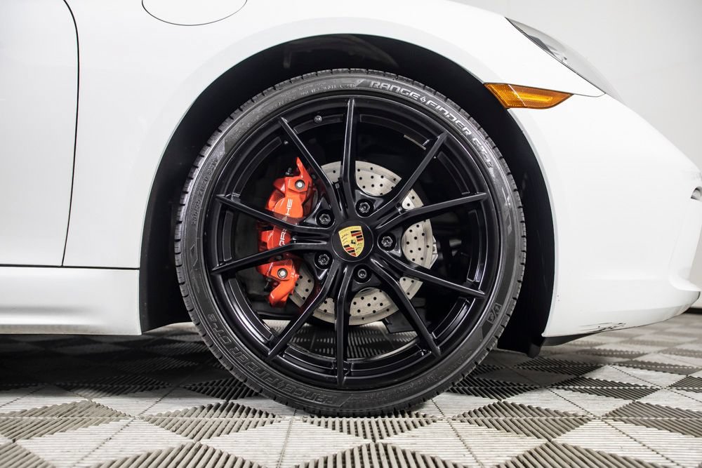 Used 2018 Porsche 718 Cayman S RWD image 35