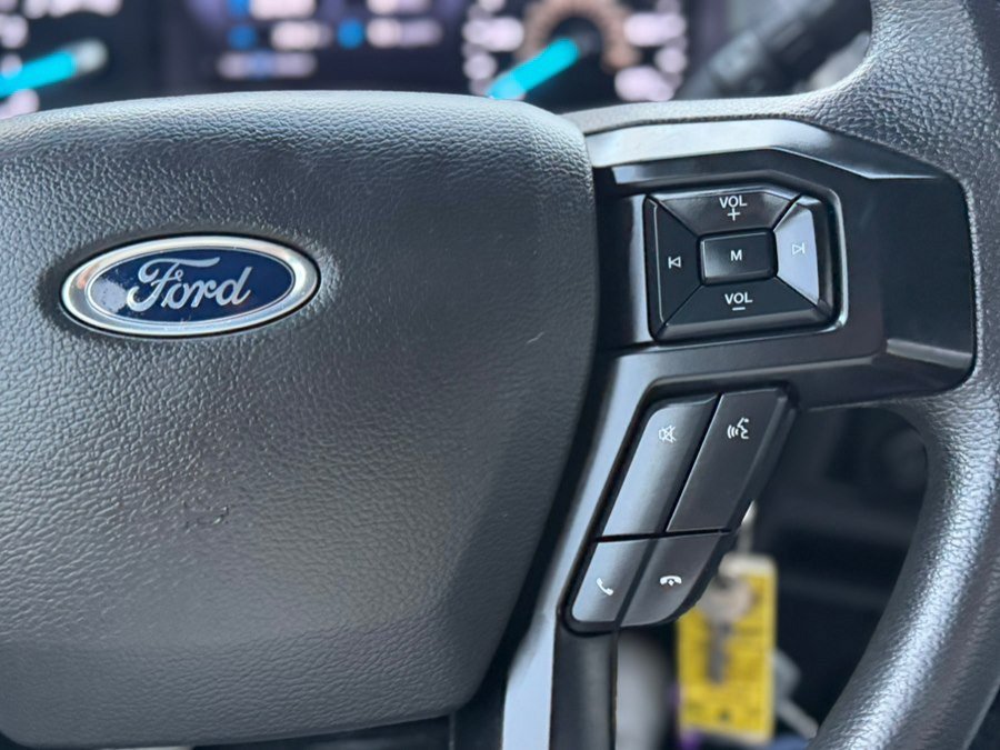 Used 2022 Ford F650 2WD Regular Cab Super Duty image 30