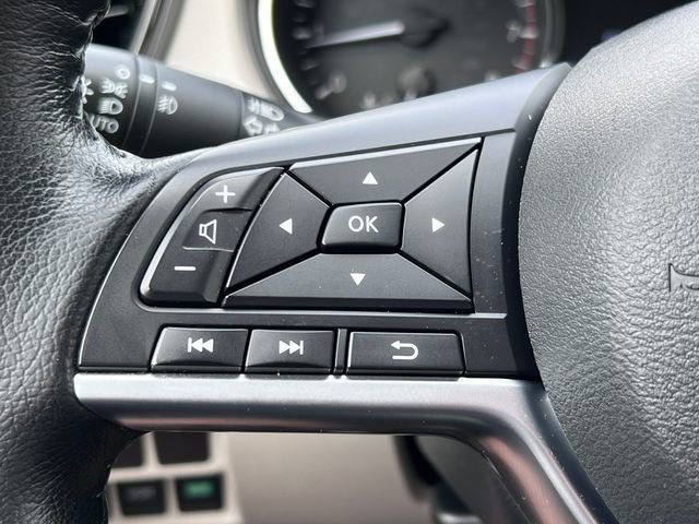 Used 2021 Nissan Rogue Sport SV AWD/4WD image 19