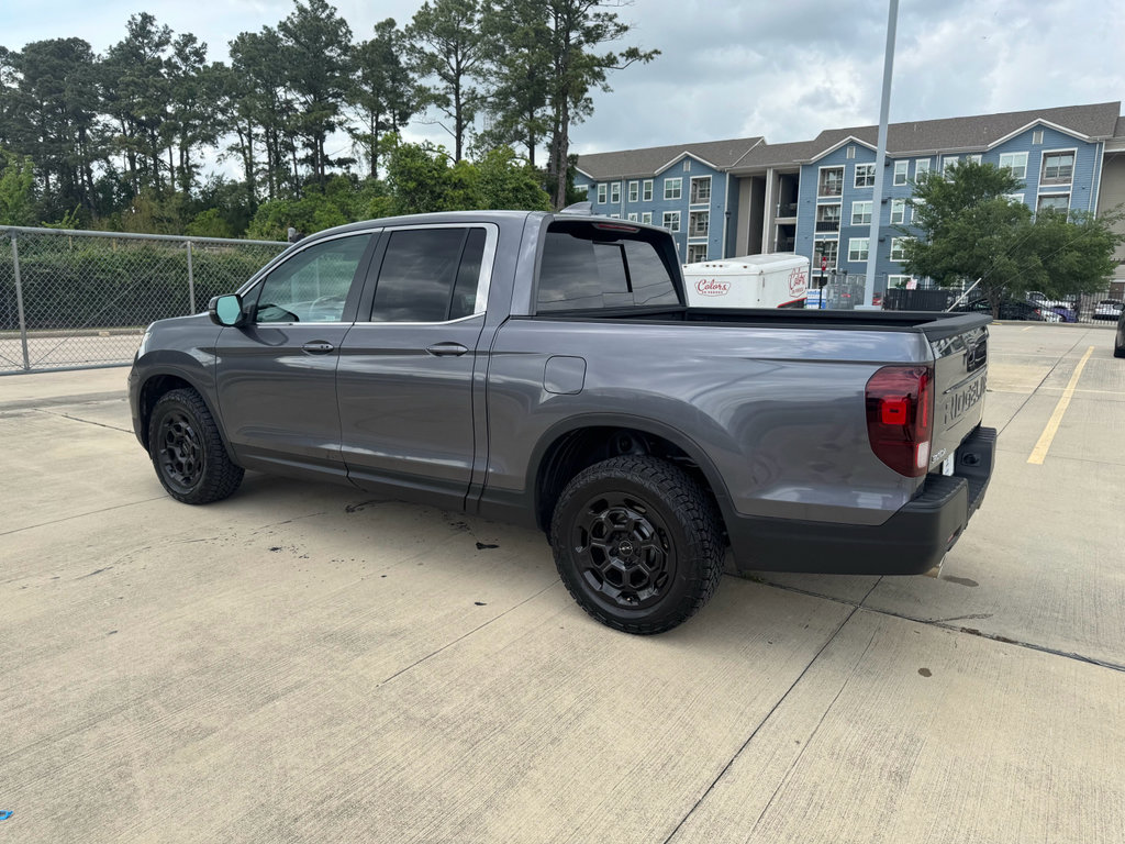 Certified 2025 Honda Ridgeline RTL+ image 5