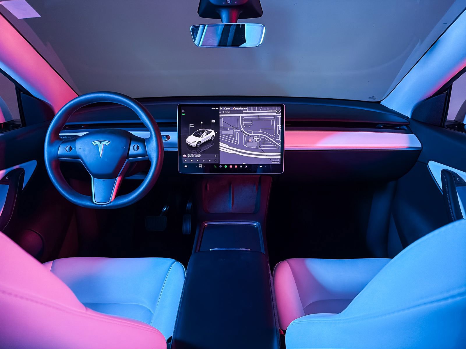 Used 2022 Tesla Model Y Long Range image 10