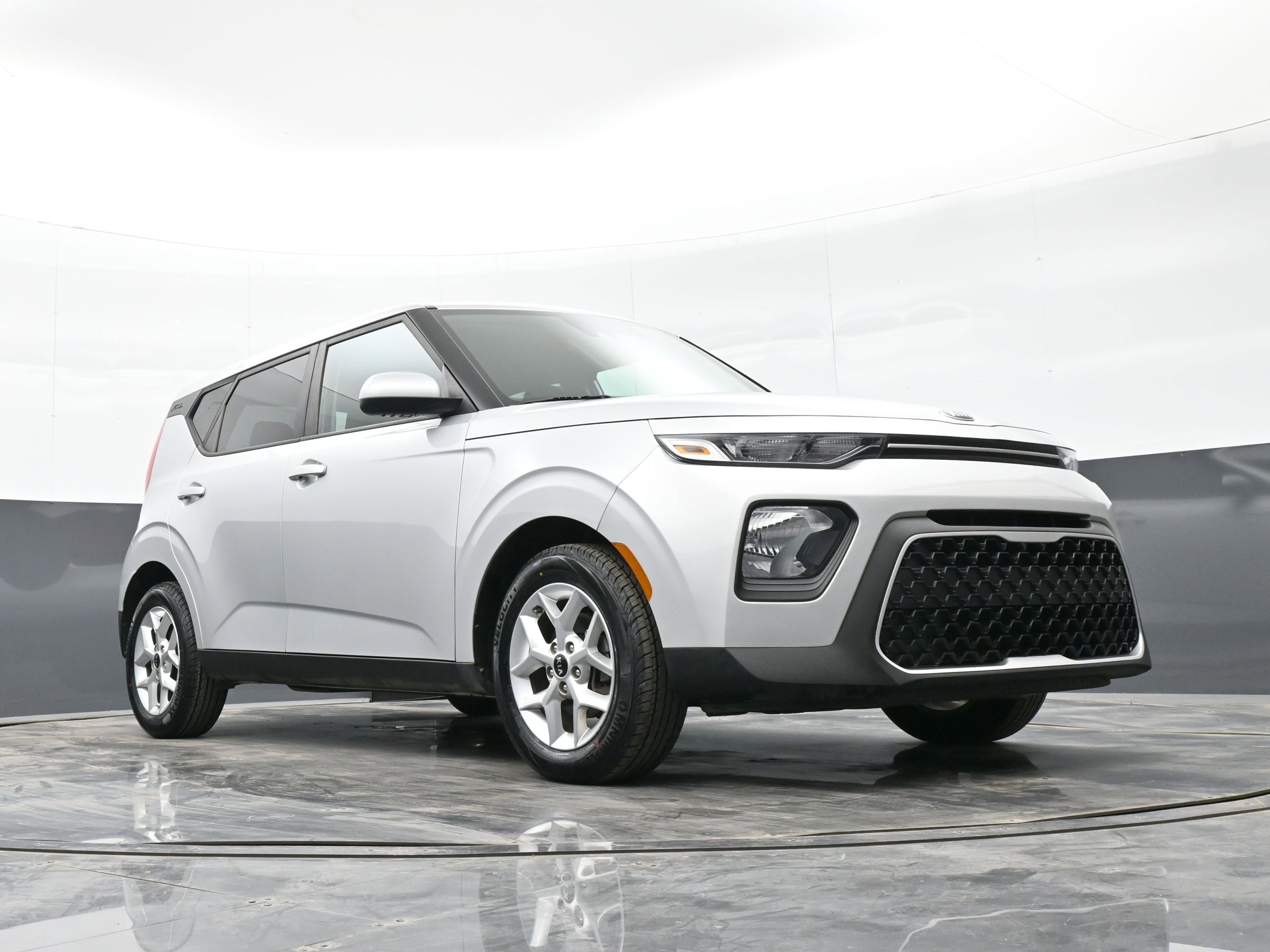 Used 2020 Kia Soul S image 37