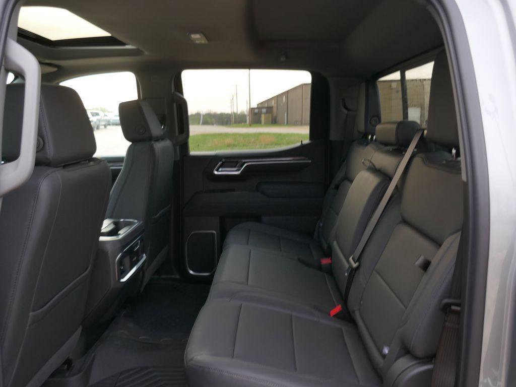 New 2026 Chevrolet Silverado 1500 LTZ w/ LTZ Premium Package image 16