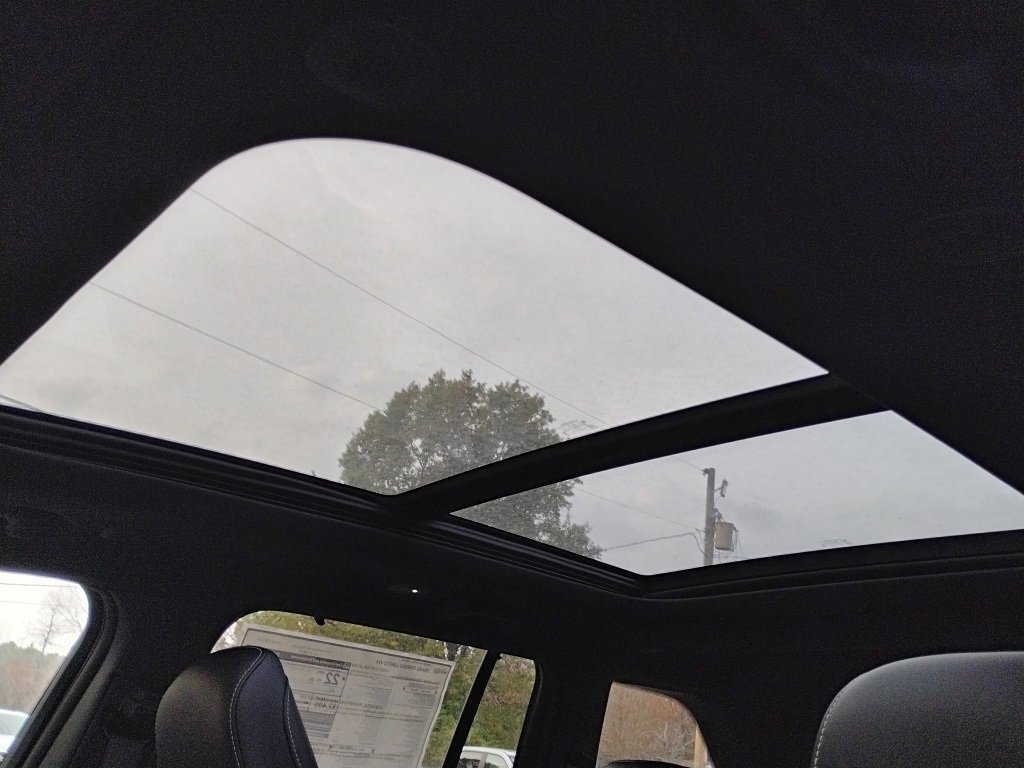 New 2025 Jeep Grand Cherokee Limited w/ Luxury Tech Group II image 43