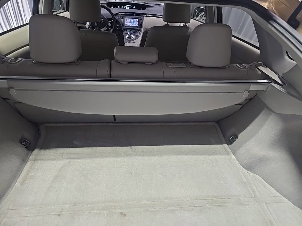 Used 2011 Toyota Prius Five w/ Navigation Pkg FWD image 18
