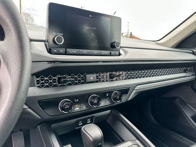 Used 2024 Honda Accord LX image 18