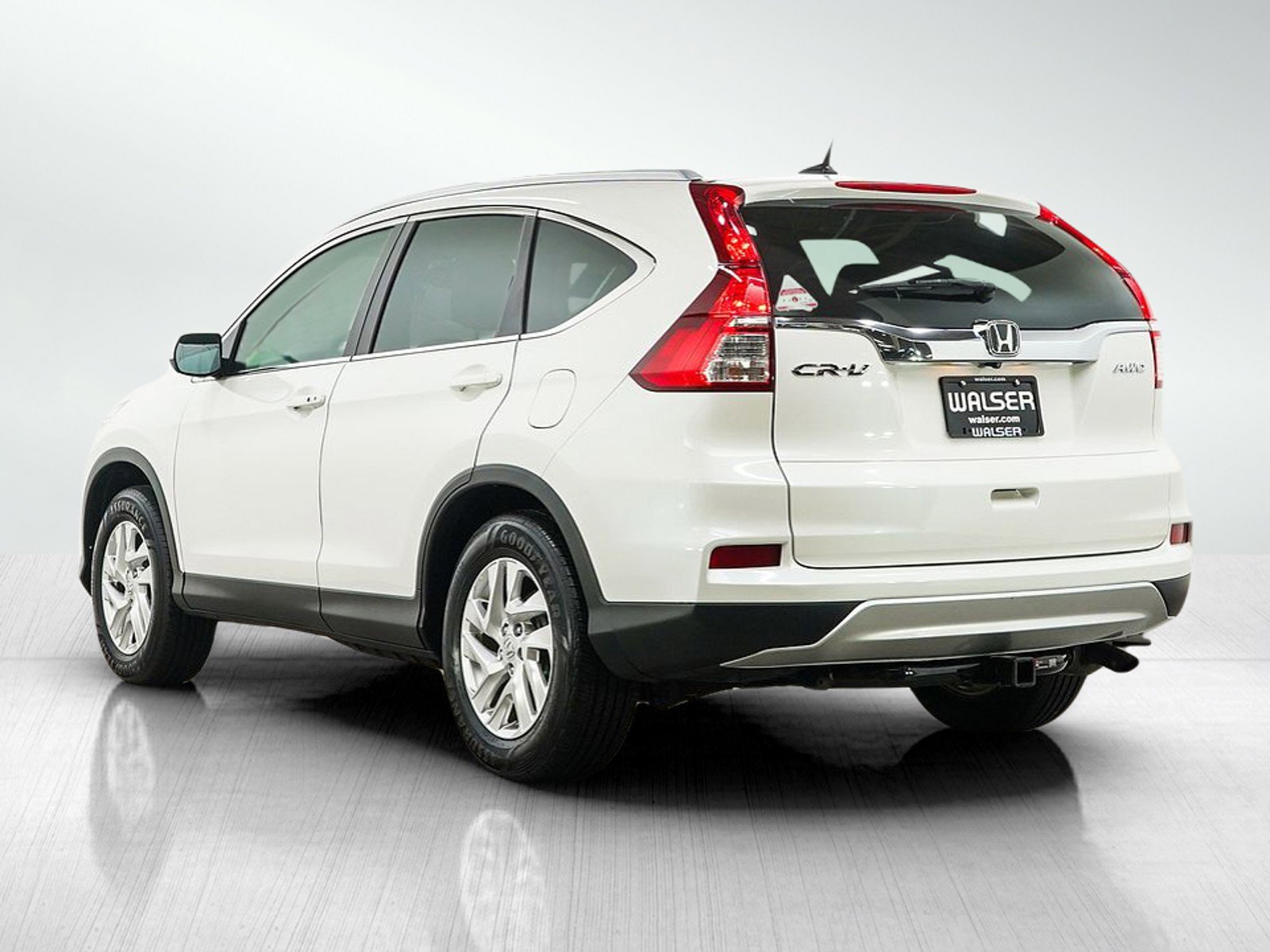Used 2015 Honda CR-V EX-L image 3