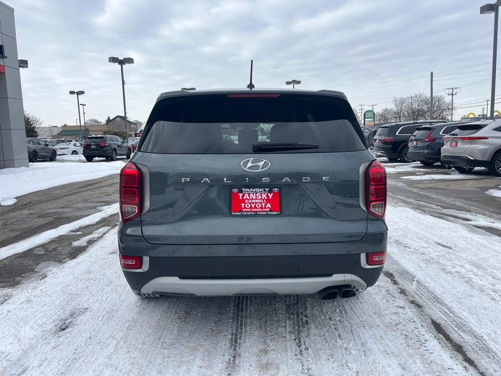Used 2022 Hyundai Palisade SE image 4