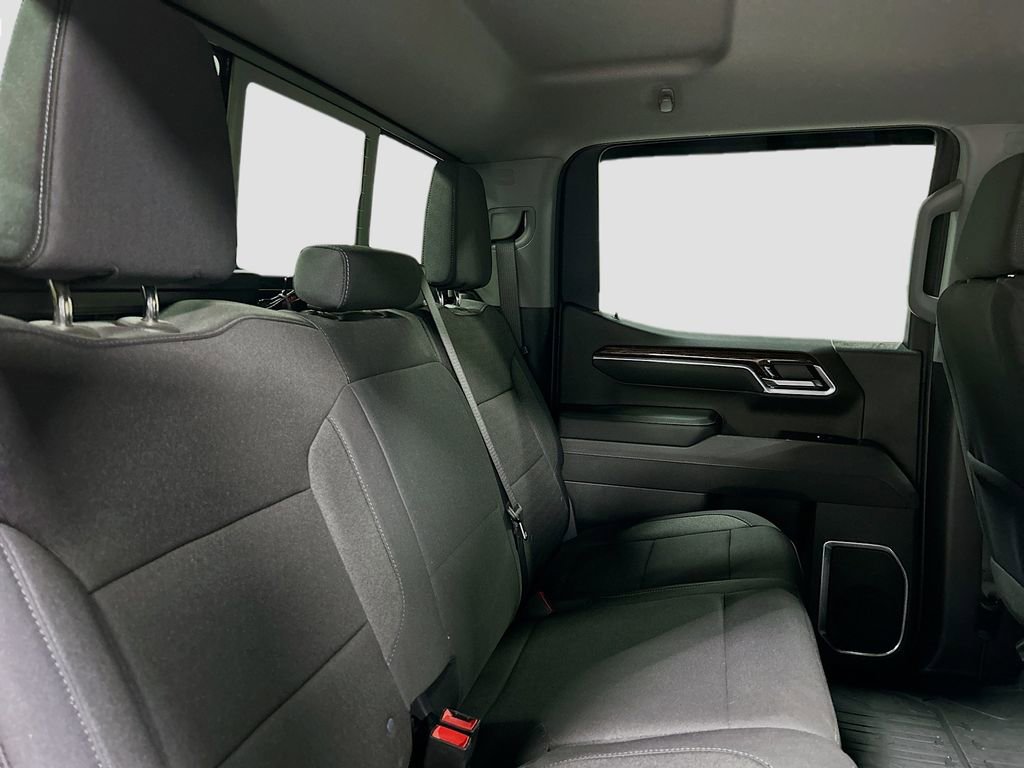 Used 2025 GMC Sierra 1500 SLE image 27