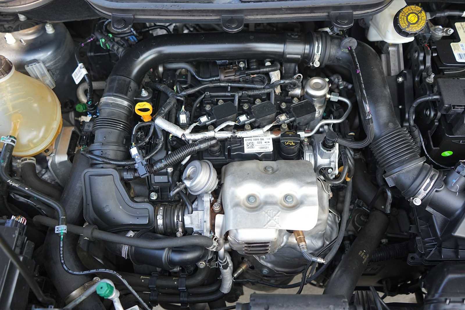 Used 2019 Ford EcoSport SE image 9